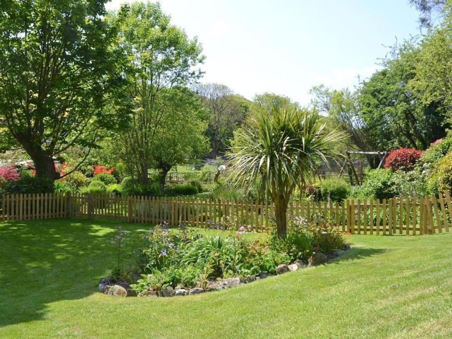 Treetops Lodge, Private Parking & Garden Truro Exterior foto